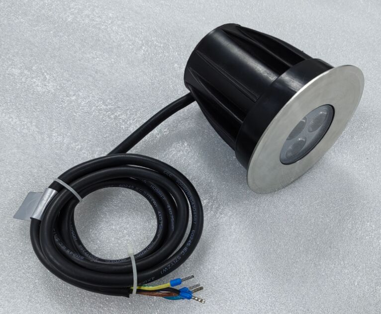 DC12V Unterwasser-LED-Leuchten bieten 100lm pro Watt Lichteffizienz perfekt für Pool Brunnen Teich und Aquarium Dekorationsbeleuchtung
